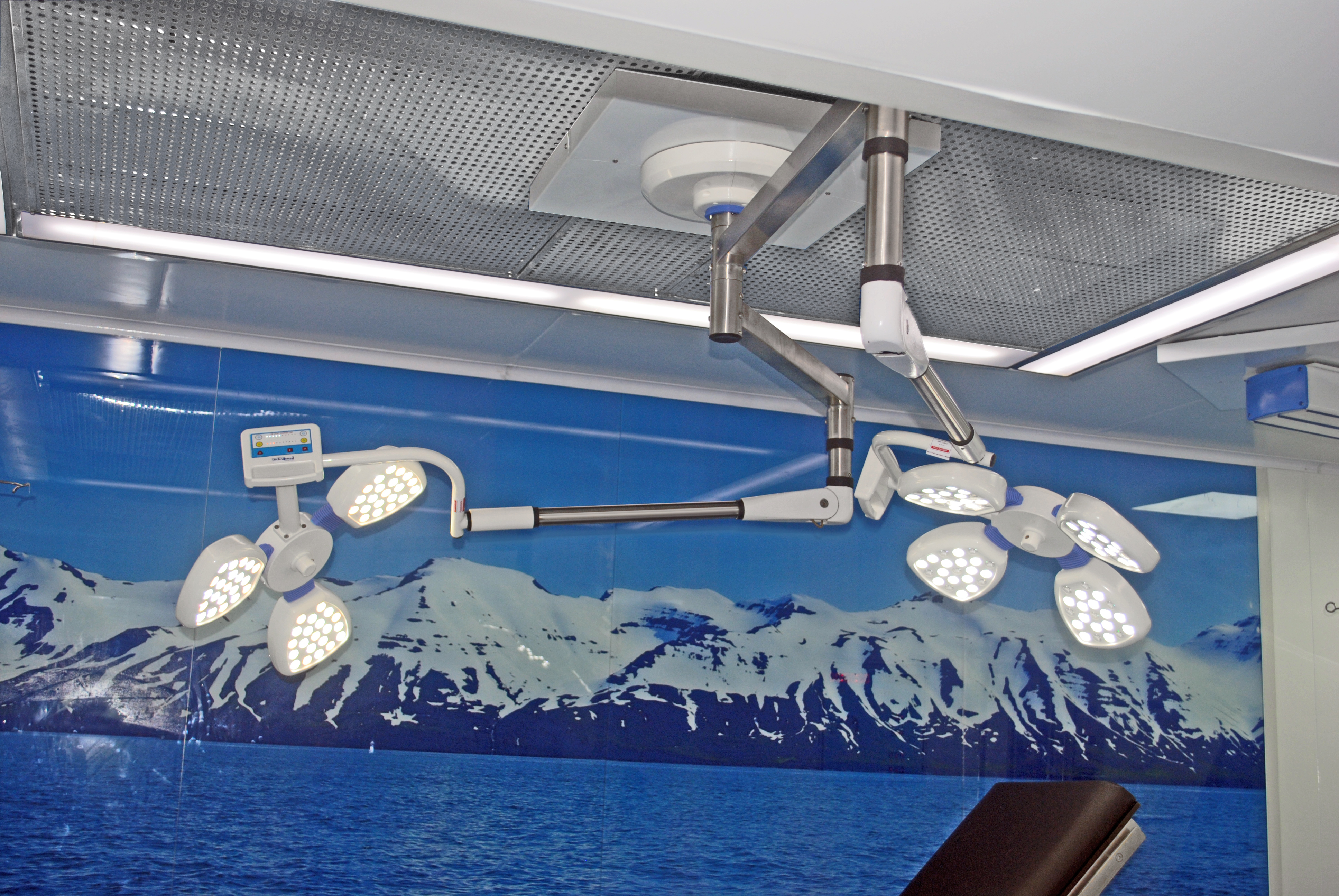 Surgeons LED OT Light